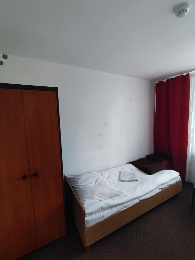 Plonia Economy Hostel Szczecin Luaran gambar