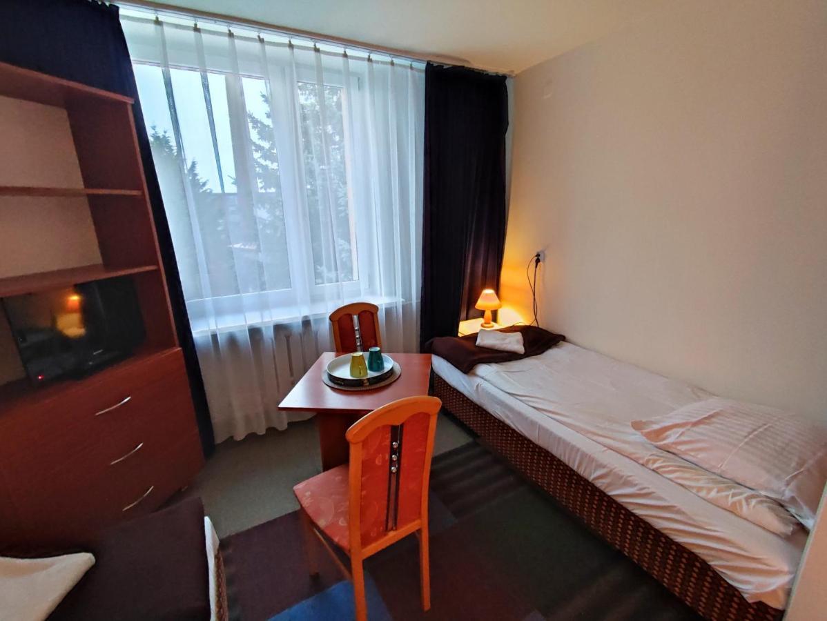 Plonia Economy Hostel Szczecin Luaran gambar